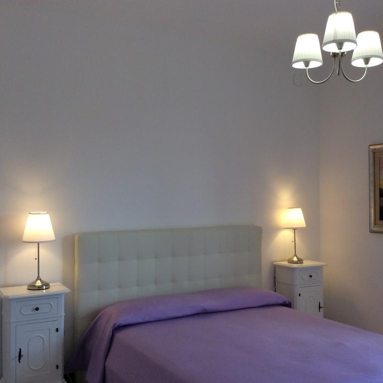 B&B Dolce Casa Syracuse Buitenkant foto