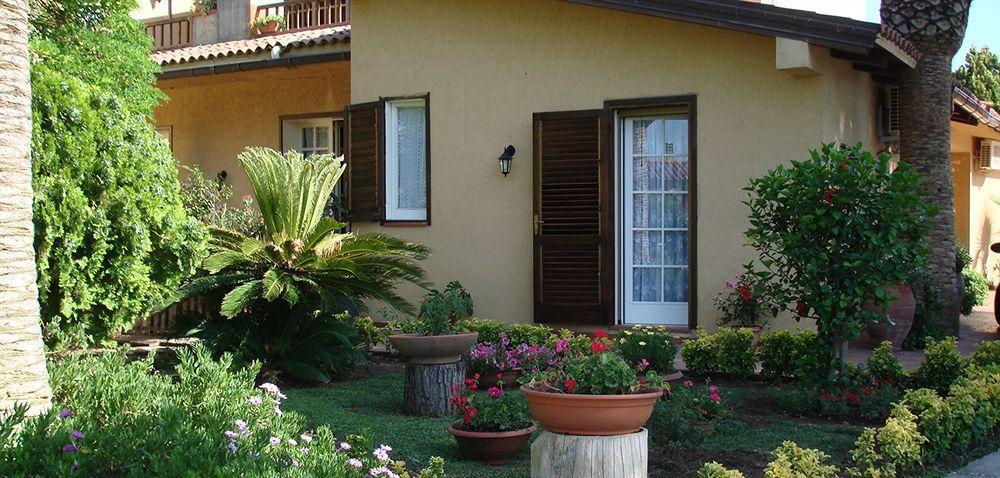 B&B Dolce Casa Syracuse Buitenkant foto