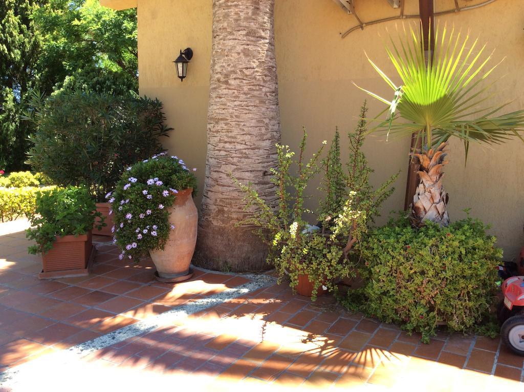 B&B Dolce Casa Syracuse Buitenkant foto